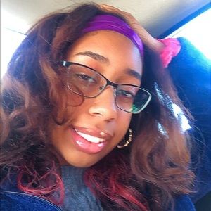 Meet your Posher, Erika